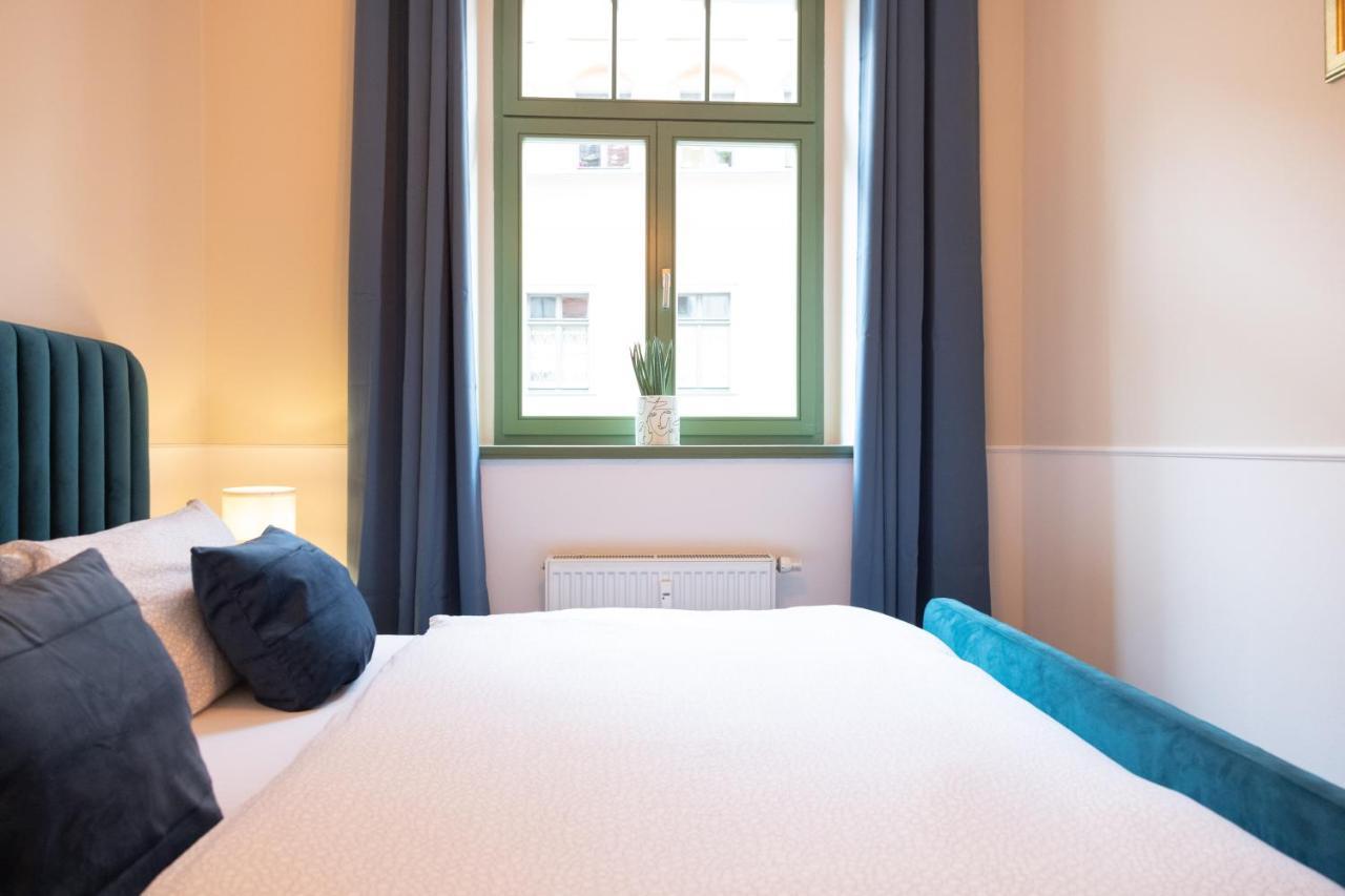 Hip & Minimalist - Stadt Apartments Am Malerweg Pirna Extérieur photo