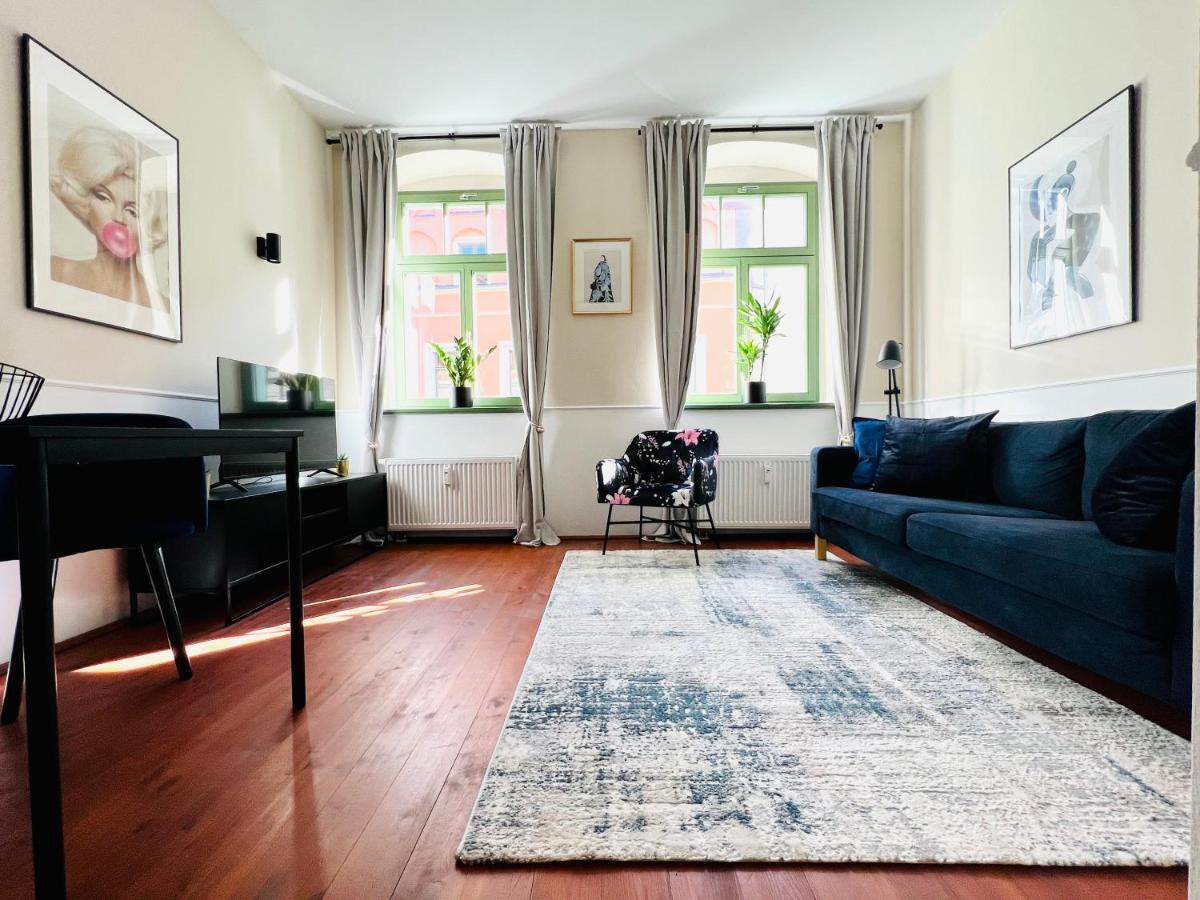 Hip & Minimalist - Stadt Apartments Am Malerweg Pirna Extérieur photo